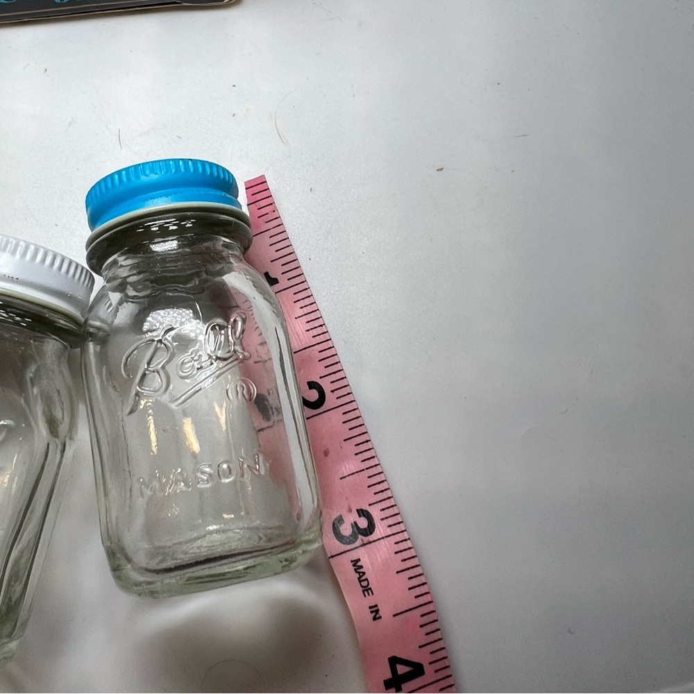 Mini Ball Mason Jar Salt & Pepper Shakers Set –Vintage Style Glass w/ Lids - Picture 7 of 7